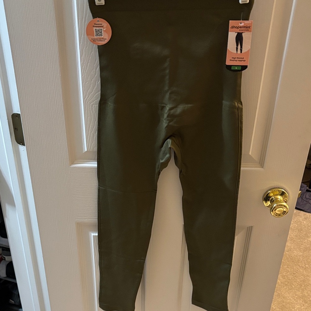 Shapermint Women’s Olive Leggings